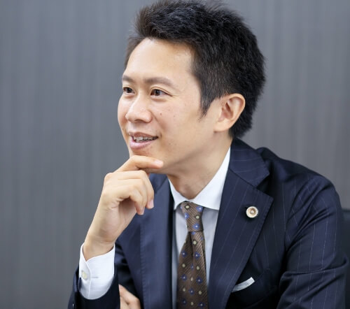 髭野 淳平